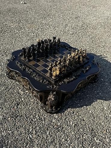 Şahmat Sahmat Çeşid çoxdu. Çatdırılma edilir. Dəst şəklində satılır