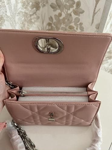 Bijuteriya: Zərif çəhrayı rəngdə çiyin çantası - Material: hamar teksturalı süni — 2