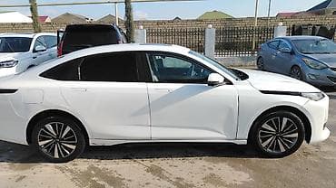 top az muravey: Changan Qiyuan A05: 1.5 л | 2024 г. 88000 км Седан — 7