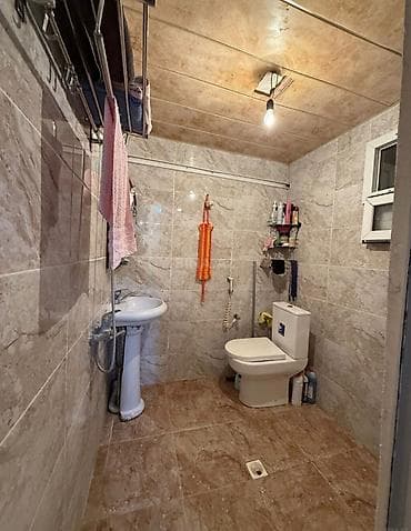 Mənzillər: Bakı, Biləcəri, 2 otaqlı, Köhnə tikili, m. Avtovağzal, 55 kv. m — 5