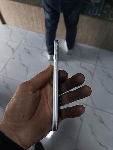 informatika qayda kitabi pdf 2025: IPhone SE 2020, 64 GB, Matte Gold, Barmaq izi — 3