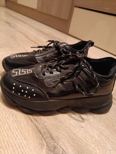 Səndəl və şəp-şüplər: Qara rəngli unisex idman ayaqqabısı - Stil: qalın altlıqlı “chunky” — 3