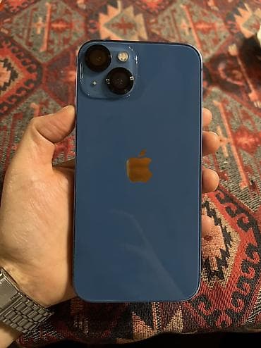 telefon kabrolari: IPhone 13 — 2