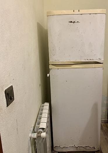 et soyduculari: İşlənmiş 2 qapılı Soyuducu Satılır, rəng - Ağ — 1
