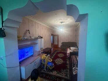 ağ şeher evler: Bakı, 3 otaqlı, Köhnə tikili, m. Elmlər Akademiyası, 85 kv. m — 3