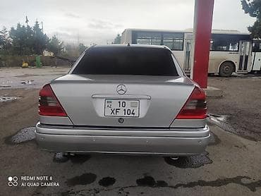 hyundai 1995 accent: Mercedes-Benz 280: 2.8 l | 1995 il Sedan — 6