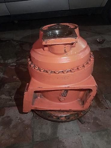 komputer ehtiyat hisseleri: Howo Mixer Redukduru, Orijinal, Yeni — 4