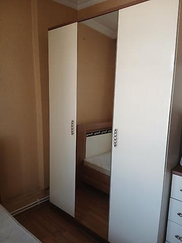 Yataq otağı üçün dolab yataq komod - Rəng: ağ + ağac dokusu - — 4