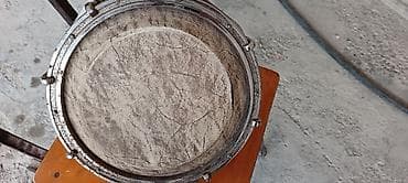 ucuz gitar: Alüminium korpuslu zərb aləti – tək tərəfli davul (nağara tipli). - — 4