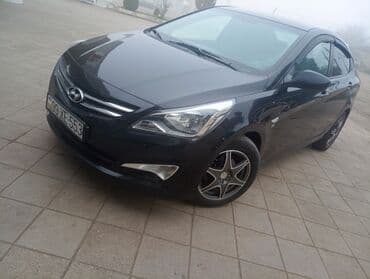 volkswagen 3 2: Hyundai Solaris sedan - Korpus: 4 qapılı sedan, qara rəng - Mühərrik — 2