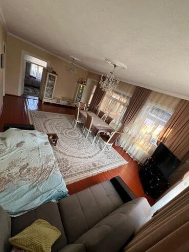 əmircanda həyət evi satılır: 8 комнат, 400 м², Нет кредита, Средний ремонт — 6