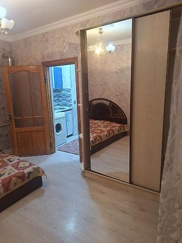 eletde kiraye evler: Satilir. Xirdalanda tam merkezde. Maklerler narahat elemesin. Real — 8