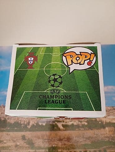 oyuncaq qutusu: ​⚽ Фигурка Криштиану Роналду Funko POP (Португалия) / Cristiano — 4