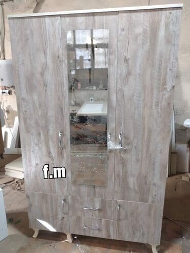 differin jel qiymeti: 3 qapili dolablarimiz hazir var😍 Qiymet 250 Azn Keyfiyyetlidir — 3