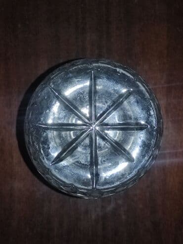 ivan mariya gulu: Bir vaza, Xrustal — 6