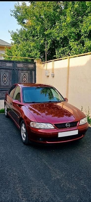 opel vektra a: Opel Vectra: 1.6 l | 1997 il 200000 km Sedan — 10
