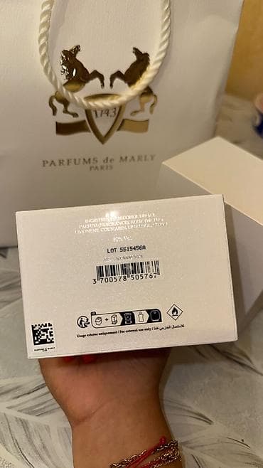 Salam xaricden alinib Parfums de Marly Paris bilenler bilir meshur — 2