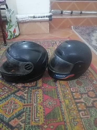 mersedes matorları: Iki kaska satlır cemi 60 az - Model/marka: soldakı DFG, sağdakı WGX — 3