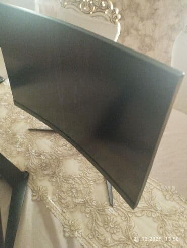 Kompüter və noutbuk aksesuarları: Salam ehtiyat hissəsi kimi satılır 27 ekran birdə 24 ekran 2020 2022 — 2