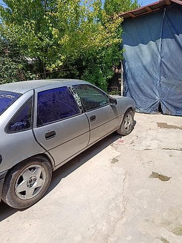 sam diskler: Opel Vectra: 2 l | Sedan — 5