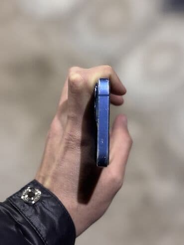 защитная пленка на телефон: IPhone 13, Голубой, Беспроводная зарядка — 6