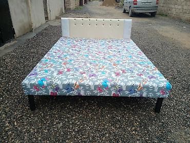 Təzə kravat hazırları var Çatdırılma münasib qiymətə Bir nəfərlik