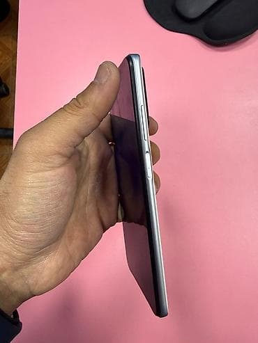 redmi note 4 ekran: Xiaomi Redmi smartfon Xüsusiyyətlər: - Rəng: gümüşü/ağ arxa panel - — 4