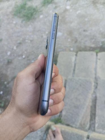 moto usda: IPhone 11, 128 GB, Qara, Face ID — 4