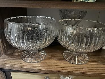 denge qabı: Kvars şüşədən hazırlanmış ayaqlı 2 ədəd qab dəsti. Xurustaldı - — 1