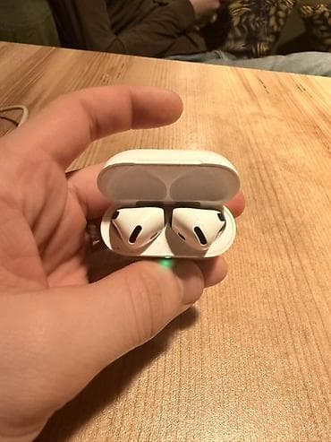 sesguclendirici: Apple AirPods (3-cü nəsil) simsiz qulaqcıq - Dizayn: Qısa “stem”li — 5