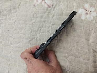 iphone 12 adapter: IPhone 16 Pro, 128 GB, Black Titanium — 7