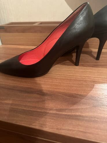 Bıçaqlar: Tuflilər, Ölçü: 40, rəng - Qara, Yeni — 2