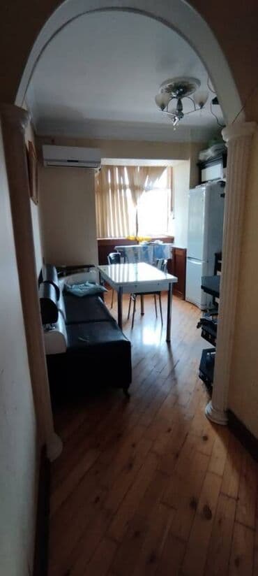 ehmedlide ev: Bakı, Əhmədli, 3 otaqlı, Köhnə tikili, m. Əhmədli, 82 kv. m — 11