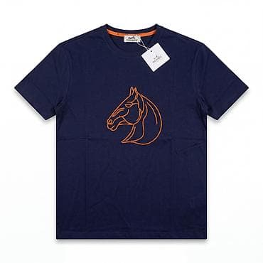 Hermès kişi T‑şörtü - Model: Qısaqol, klassik dairəvi yaxa - Dizayn — 2