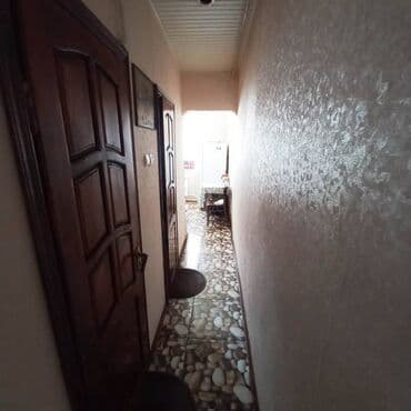 ağdam kirayə evlər: Razində, 252 nömrəli məktəbin qarşısında, Access Bankın yanında, 5 — 5