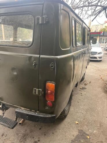 niva surətlər qutusu: UAZ 452 Buhanka: 1.4 l | 2007 il 200000 km Mikroavtobus — 1
