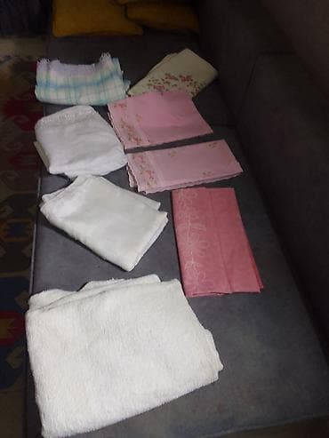 Məişət tekstili dəsti - 1 ədəd iri ölçülü ağ frotte dəsmal - 2 ədəd