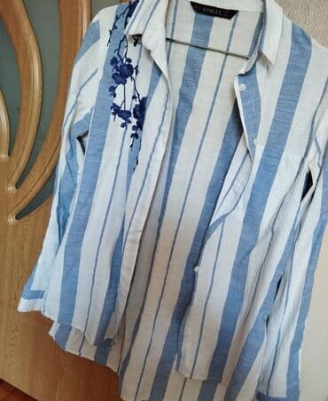 qadın koynekleri: S razmerdi. Türkiye istehsalidi. 2 defe geyinmisem cemi. 12 manat — 3