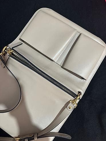 charles keith canta: Marni
Like New 10/10
450 azn — 4