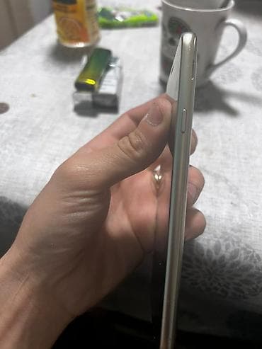 Samsung Galaxy J4 2018, 16 GB, rəng - Qızılı, İki sim kartlı — 4