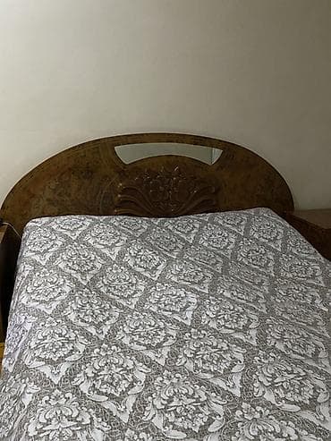 çarpayı: İki nəfərlik taxta yataq dəsti - Material: təbii ağac teksturasına — 3