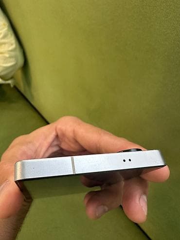son model tv: Samsung Galaxy S25 Ultra, rəng - Gümüşü, İki sim kartlı — 5