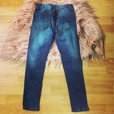 Məktəbli forması: Yash:6-8(128) Brend:Y.F.K Eni:55-65 Uzunluq:75 Istehsal:Bangladesh — 5