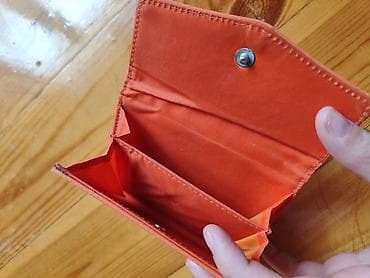 kosmetik canta: Pulqabı, İşlənmiş — 4