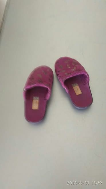 Продаются детские тапочки на возраст 4-5года lalafo.az -da Продаются детские тапочки на возраст 4-5года
