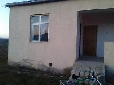 1 otaq ev satıram: 3 otaqlı, 140 kv. m, Kredit yoxdur, Orta təmir — 5