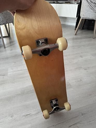 Skateboard – tam komplekt Evin içində yoxlanılıb, çölə çıxmayıb yəni — 3