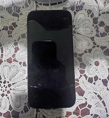 2.el telefon iphone: IPhone 15 Pro, 128 GB, Black Titanium — 1