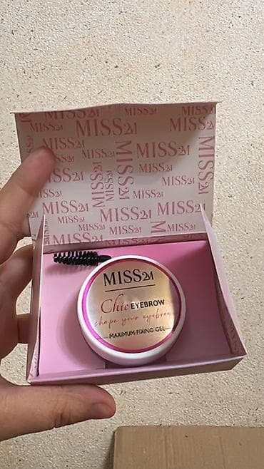 saat ucuz: V.V.LOVE brendinə məxsus ətir spreyləri (Fragrance Mist) dəsti. Model — 3