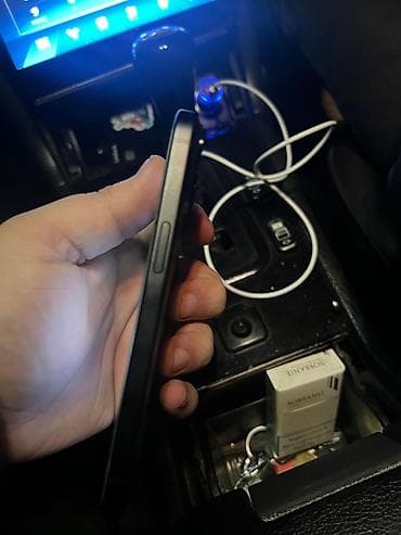 iphone 15 pro max qiyməti: IPhone 15, 128 GB, Qara, Face ID — 3